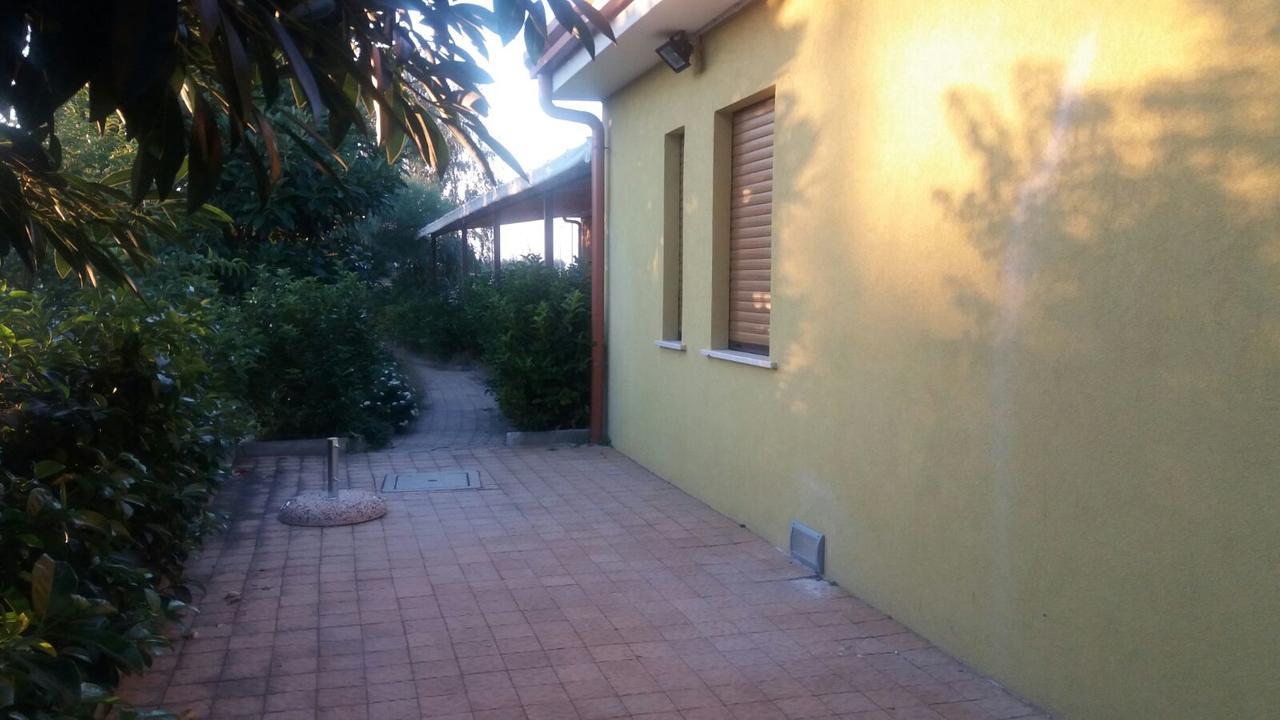 B & B Residence L'Ancora วิลลาเปียนา ภายนอก รูปภาพ